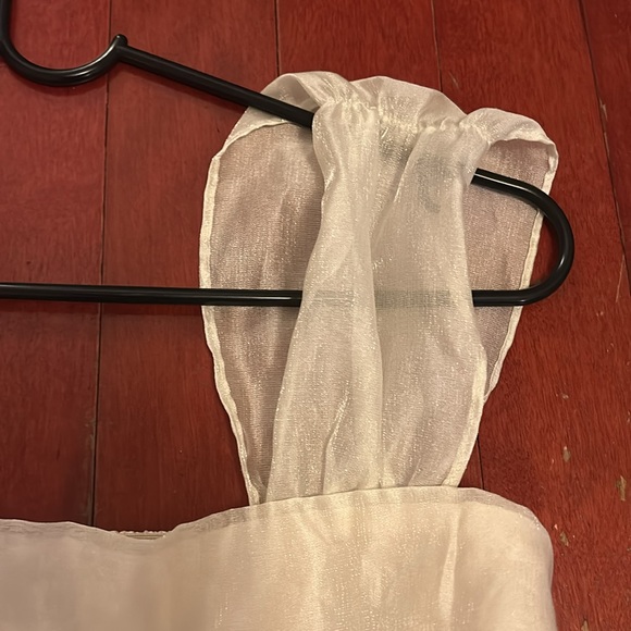 Shein Ruffled Top - Picture 4 of 6